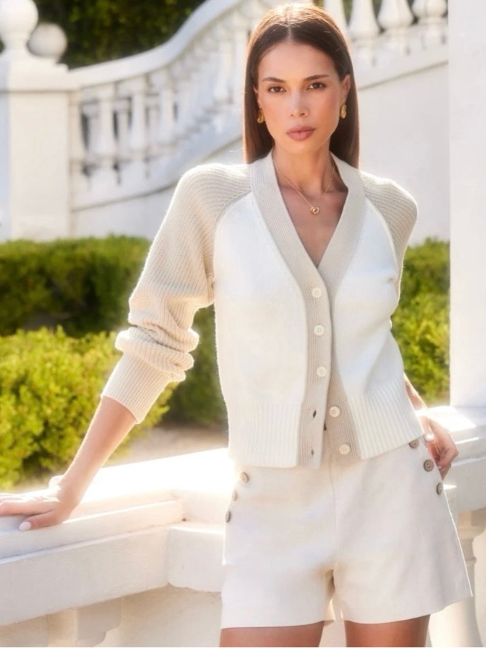 Fifteen Twenty Cream Marina Cardigan.
NWT!